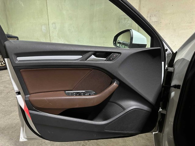 Audi a3 limousine 1.4 tfsi cod ambiente pro line plus 150pk 2015, 5-zfd-12 - afbeelding 20 van  44