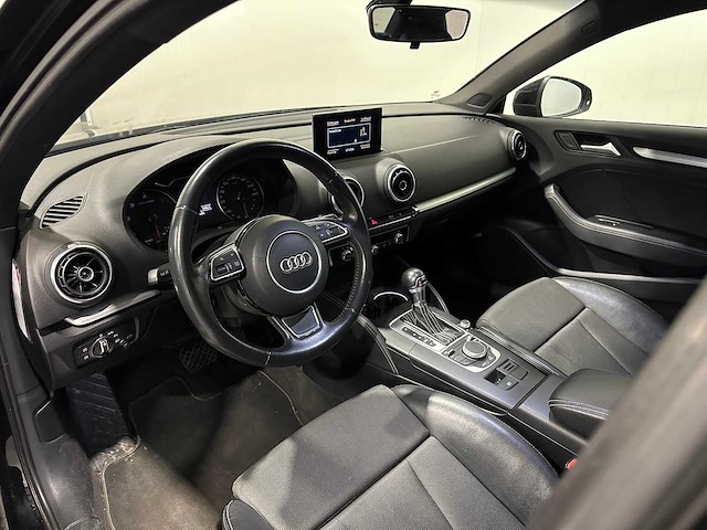 Audi a3 limousine 1.6 tdi ambit. s e gv-617-k - afbeelding 15 van  15