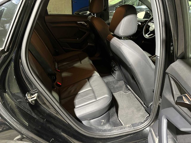 Audi a3 limousine 30 tfsi s edition 110pk 2021, z-259-rt - afbeelding 36 van  47