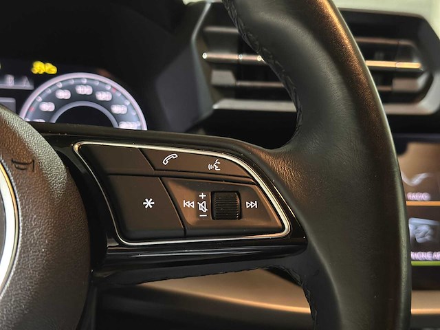 Audi a3 limousine 30 tfsi s edition 110pk 2021, z-259-rt - afbeelding 13 van  47