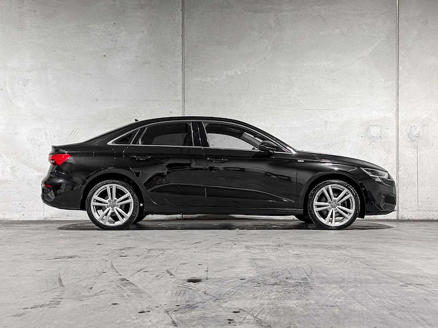 Audi a3 limousine 30 tfsi s edition 110pk 2021, z-259-rt - afbeelding 46 van  47