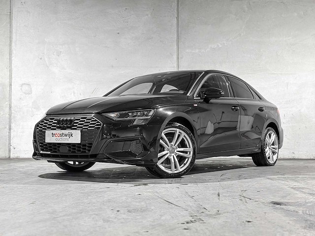 Audi a3 limousine 30 tfsi s edition 110pk 2021, z-259-rt - afbeelding 1 van  47