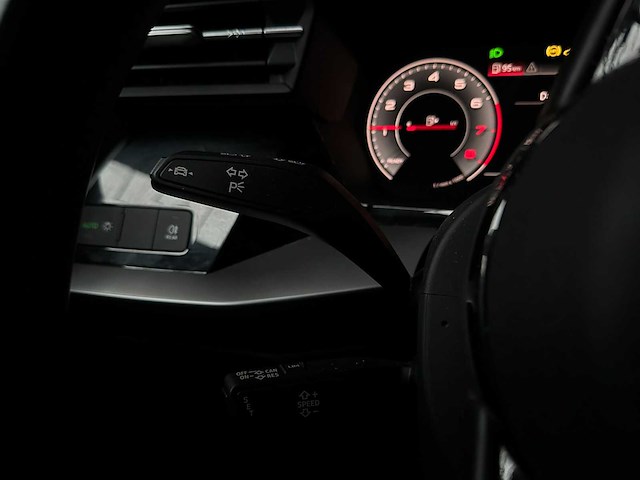 Audi a3 limousine 30 tfsi s edition 110pk 2021, z-259-rt - afbeelding 13 van  28