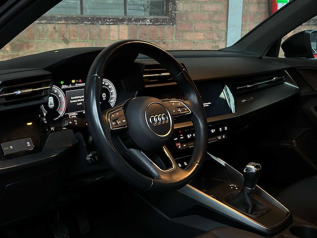 Audi a3 limousine 30 tfsi s edition 110pk 2021, z-259-rt - afbeelding 11 van  43