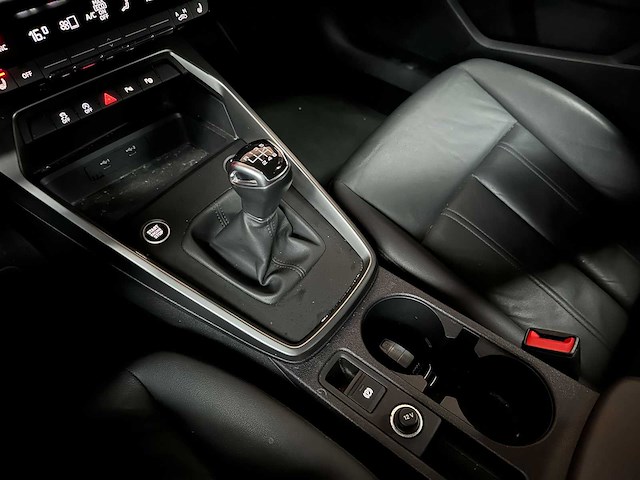 Audi a3 limousine 30 tfsi s edition 110pk 2021, z-259-rt - afbeelding 22 van  43