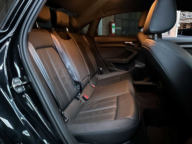 Audi a3 limousine 30 tfsi s edition 110pk 2021, z-259-rt - afbeelding 31 van  36