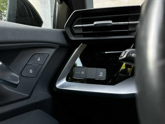 Audi a3 limousine 35 tfsi pro line 150pk 2021 (origineel-nl + 1e eigenaar), k-035-xt - afbeelding 14 van  55