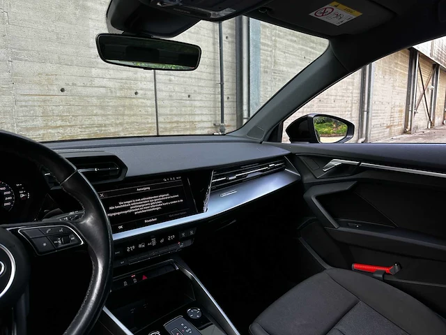 Audi a3 limousine 35 tfsi pro line 150pk 2021 (origineel-nl + 1e eigenaar), k-035-xt - afbeelding 24 van  55