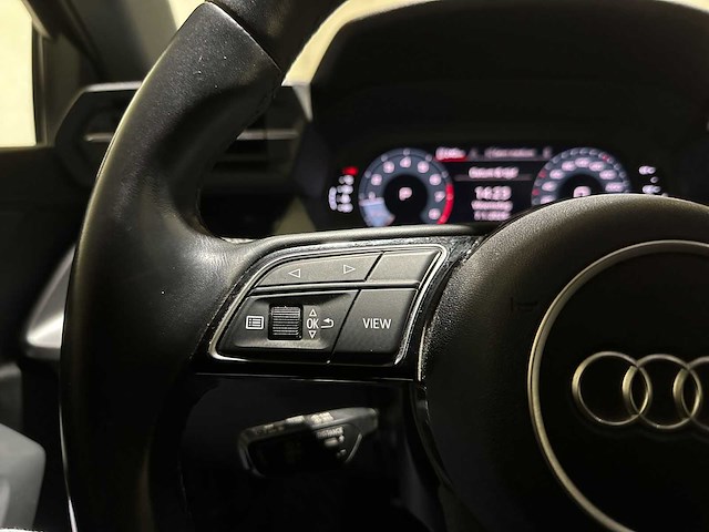 Audi a3 limousine 35 tfsi pro line 150pk 2023 (origineel-nl + 1e eigenaar), x-645-jf - afbeelding 14 van  39
