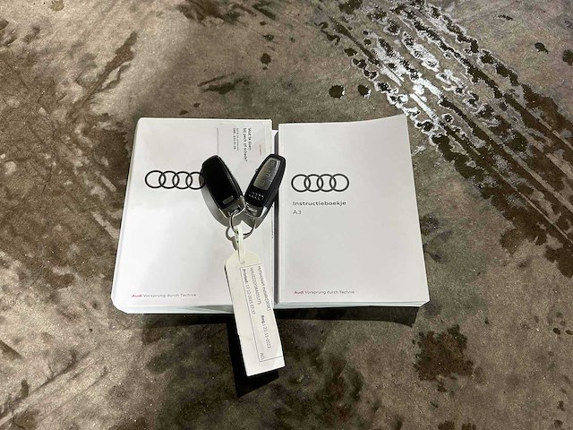 Audi a3 limousine 35 tfsi pro line 150pk 2023 (origineel-nl + 1e eigenaar), x-645-jf - afbeelding 33 van  39