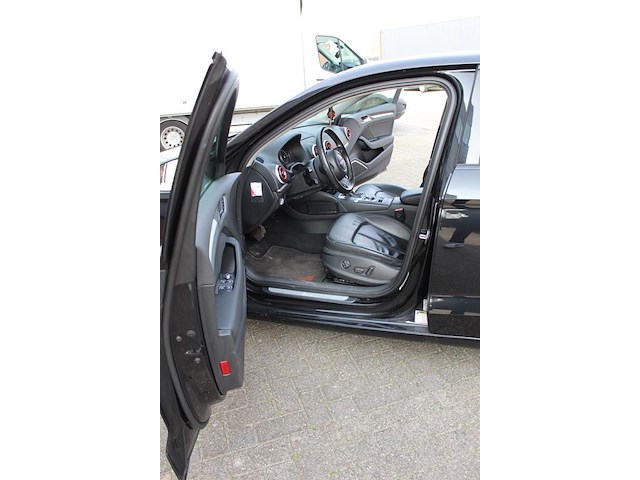 Audi a3, s-line uitgevoerd, met duits vin nummer wauefgff6f1021508 - afbeelding 3 van  20