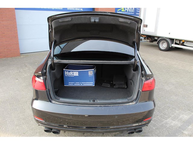 Audi a3, s-line uitgevoerd, met duits vin nummer wauefgff6f1021508 - afbeelding 16 van  20