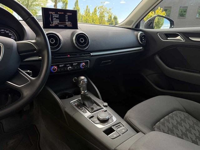 Audi a3 sportback 1.2 tfsi adrenal sp * jz-327-b - afbeelding 3 van  19