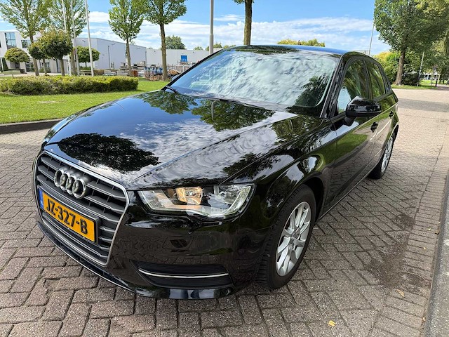 Audi a3 sportback 1.2 tfsi adrenal sp * jz-327-b - afbeelding 12 van  19
