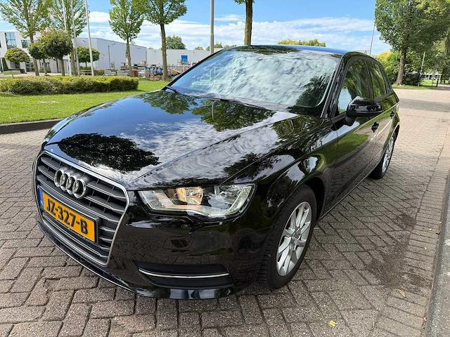 Audi a3 sportback 1.2 tfsi adrenal sp *, jz-327-b - afbeelding 1 van  19