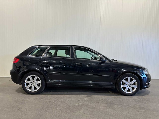Audi a3 sportback 1.2 tfsi amb. pl.s. n-417-kx - afbeelding 12 van  24