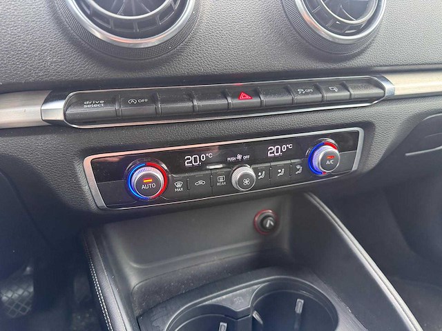 Audi a3 sportback 1.2 tfsi ambition sport edition automaat,* hr-384-b - afbeelding 7 van  17