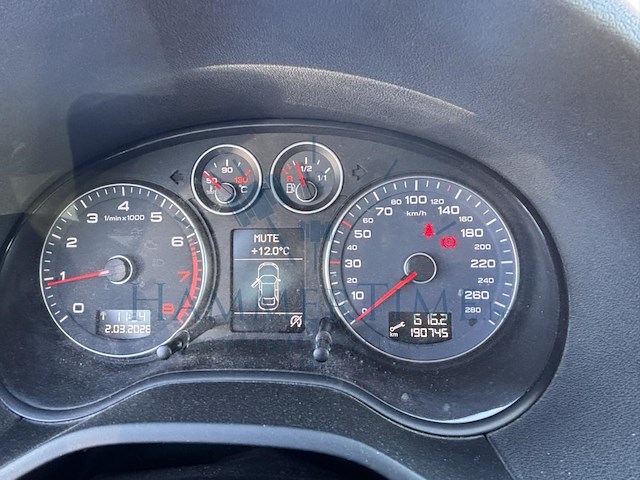 Audi a3 sportback 1.2 tfsi attraction start/stop, 2012 - afbeelding 4 van  32