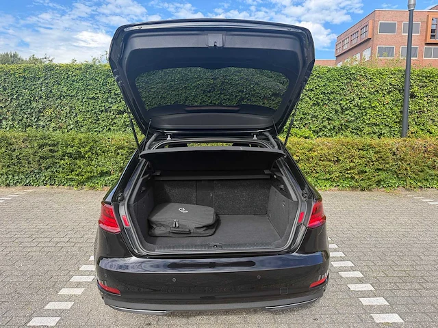 Audi a3 sportback 1.4 e-tron amb. pl+ *, kk-588-x - afbeelding 10 van  31