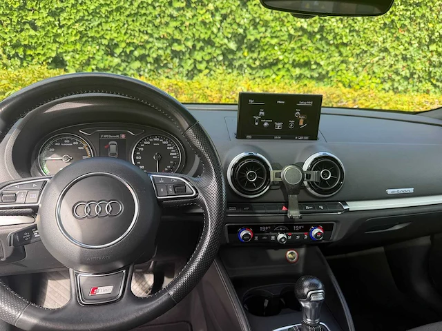 Audi a3 sportback 1.4 e-tron amb. pl+ *, kk-588-x - afbeelding 13 van  31