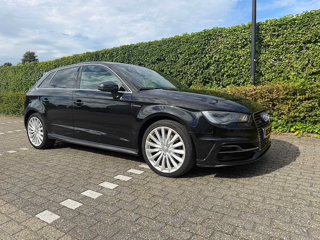 Audi a3 sportback 1.4 e-tron amb. pl+ *, kk-588-x - afbeelding 27 van  31