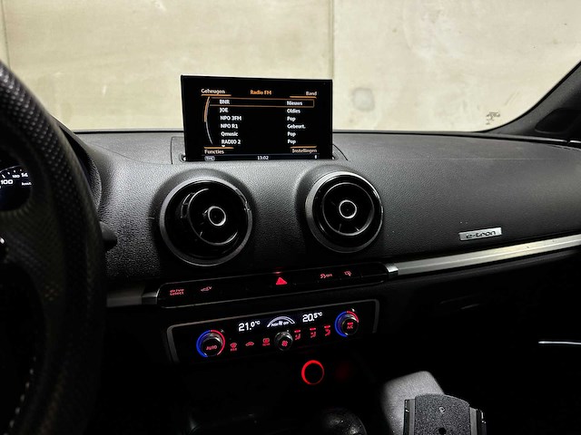 Audi a3 sportback 1.4 e-tron phev ambition pro s-line plus 204pk 2015 (origineel-nl), hh-312-z - afbeelding 21 van  61