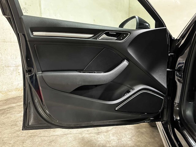 Audi a3 sportback 1.4 e-tron phev ambition pro s-line plus 204pk 2015 (origineel-nl), hh-312-z - afbeelding 24 van  61