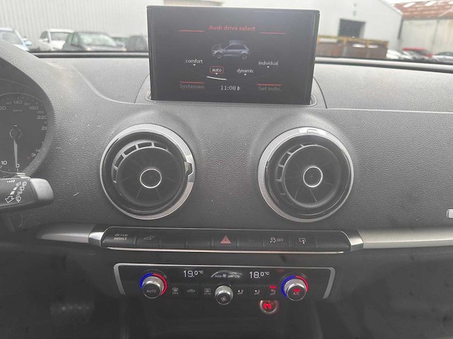 Audi a3 sportback 1.4 e tron phev attraction automaat, hp-765-x - afbeelding 3 van  16