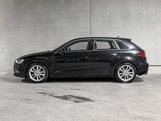 Audi a3 sportback 1.4 tfsi ambition pro line 122pk 2013 (origineel-nl), 2-kfl-88 - afbeelding 16 van  41