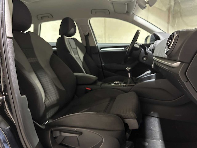 Audi a3 sportback 1.4 tfsi ambition pro line 122pk 2013 (origineel-nl), 2-kfl-88 - afbeelding 32 van  41
