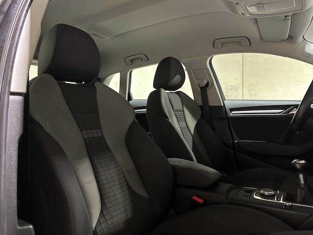 Audi a3 sportback 1.4 tfsi ambition pro line 122pk 2013 (origineel-nl), 2-kfl-88 - afbeelding 33 van  41