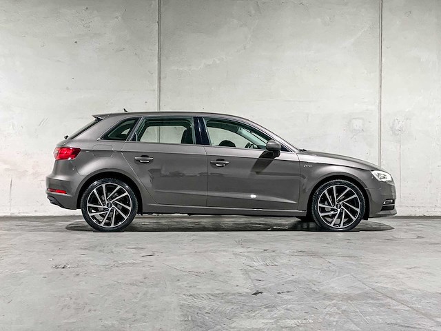 Audi a3 sportback 1.4 tfsi ambition pro line plus g-tron 110pk 2014, 7-tll-20 - afbeelding 42 van  43