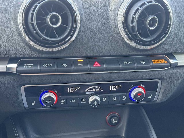 Audi a3 sportback 1.4 tfsi ambition pro line s g-tron 2014 | 5-xjv-35 i - afbeelding 17 van  32