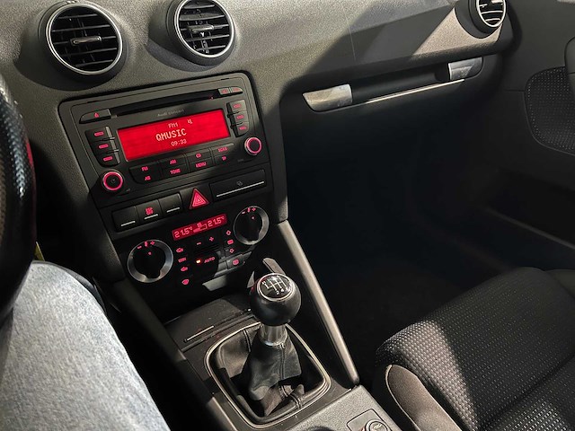 Audi a3 sportback 1.4 tfsi attr. b.e, 7-ttl-06 - afbeelding 3 van  9