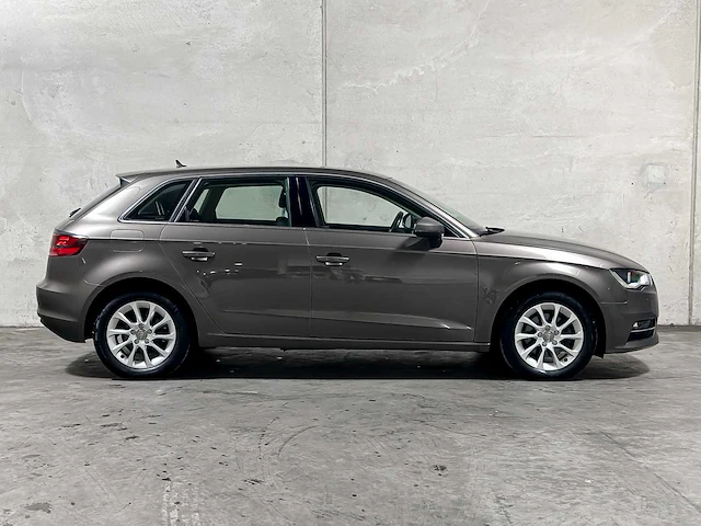 Audi a3 sportback 1.4 tfsi attraction pro line 125pk 2015 (origineel-nl), 9-zhs-62 - afbeelding 4 van  46