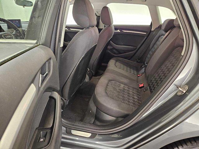 Audi a3 sportback 1.4 tfsi attraction pro line plus g tron automaat, 7-xkt-01 - afbeelding 4 van  13