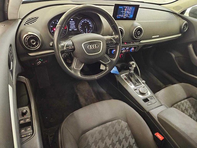 Audi a3 sportback 1.4 tfsi attraction pro line plus g tron automaat, 7-xkt-01 - afbeelding 9 van  13