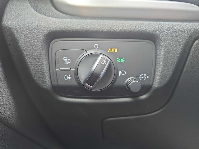 Audi a3 sportback 1.4 tfsi cod sport s line edition 2017 | h-286-sh - afbeelding 9 van  28