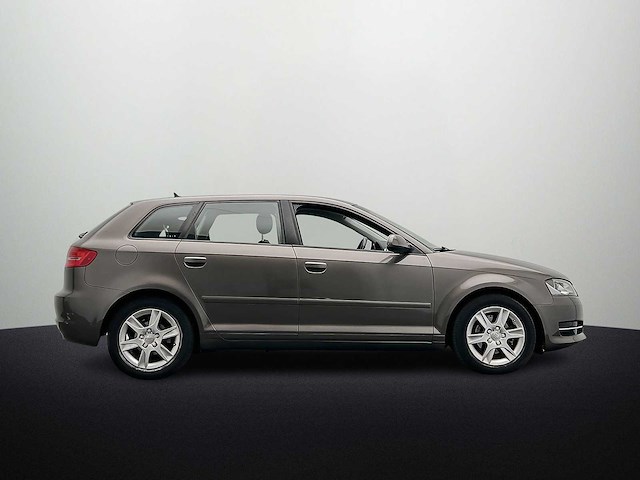Audi a3 sportback 1.6 tdi attraction advance 2012 | 29-tzx-4 - afbeelding 10 van  35