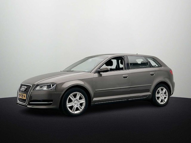 Audi a3 sportback 1.6 tdi attraction advance 2012 | 29-tzx-4 - afbeelding 5 van  35