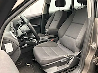 Audi a3 sportback 1.6 tdi attraction advance 2012 | 29-tzx-4 - afbeelding 28 van  35
