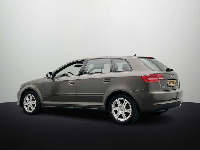 Audi a3 sportback 1.6 tdi attraction advance 2012 | 29-tzx-4 - afbeelding 32 van  35