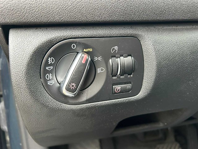 Audi a3 sportback 1.8 tfsi ambiente business edition automaat, j-227-sg - afbeelding 10 van  21