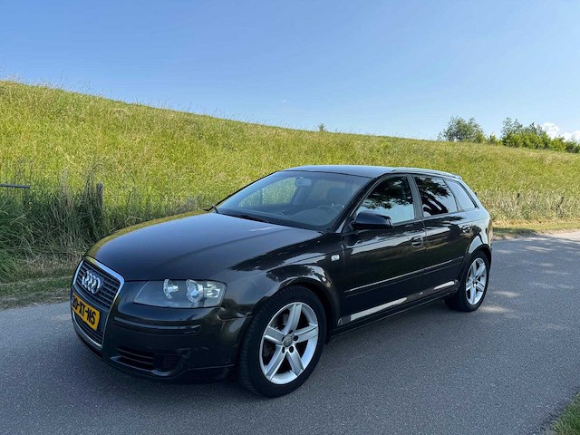 Audi a3 sportback 1.8 tfsi attr. pl b 20-xt-ns - afbeelding 24 van  24