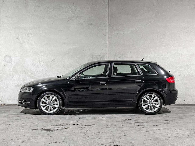 Audi a3 sportback 1.8 tfsi quattro ambition business edition 160pk 2011 (origineel-nl), 04-rbv-3 - afbeelding 9 van  32