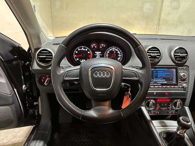 Audi a3 sportback 1.8 tfsi quattro ambition business edition 160pk 2011 (origineel-nl), 04-rbv-3 - afbeelding 11 van  31