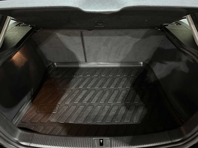 Audi a3 sportback 1.8 tfsi quattro ambition business edition 160pk 2011 (origineel-nl), 04-rbv-3 - afbeelding 21 van  31