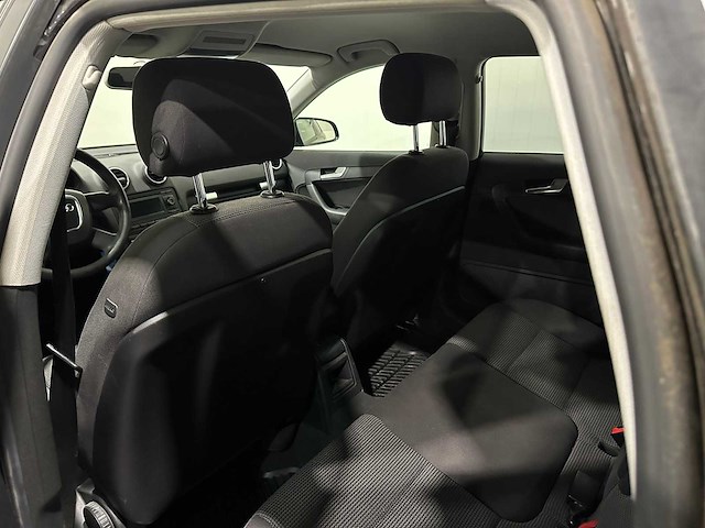 Audi a3 sportback 1.9 tdi attr. pl b 87-gdr-1 - afbeelding 2 van  22