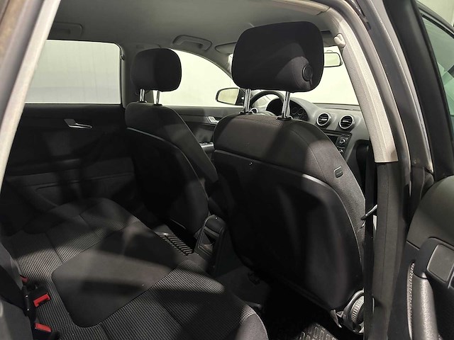 Audi a3 sportback 1.9 tdi attr. pl b 87-gdr-1 - afbeelding 3 van  13