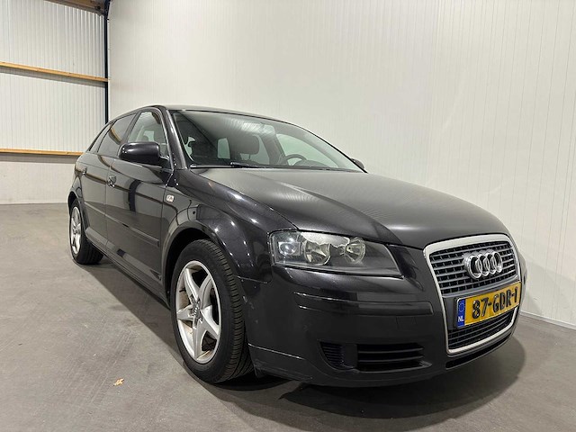 Audi a3 sportback 1.9 tdi attr. pl b 87-gdr-1 - afbeelding 12 van  13